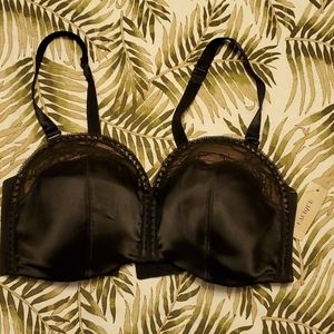 Strapless multiway Cacique Bra